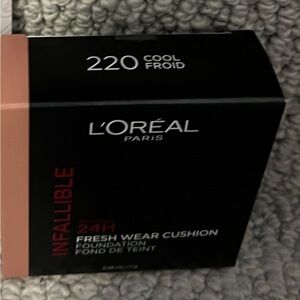 L’Oréal Paris Infallible 24 Hour Cushion Foundation